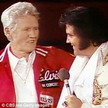 Load image into Gallery viewer, HOLLOWAY 70s ELVIS Jacket Red | Small