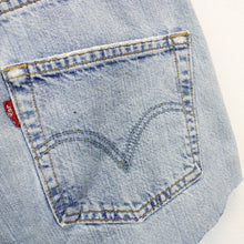 Load image into Gallery viewer, Womens LEVIS 501 Shorts Light Blue | W28