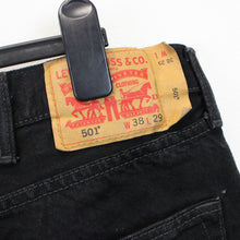 Load image into Gallery viewer, Womens LEVIS 501 Jeans Black | W38 L26