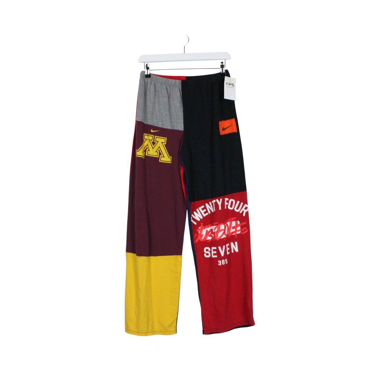 NIKE Reworked Joggers | S/M