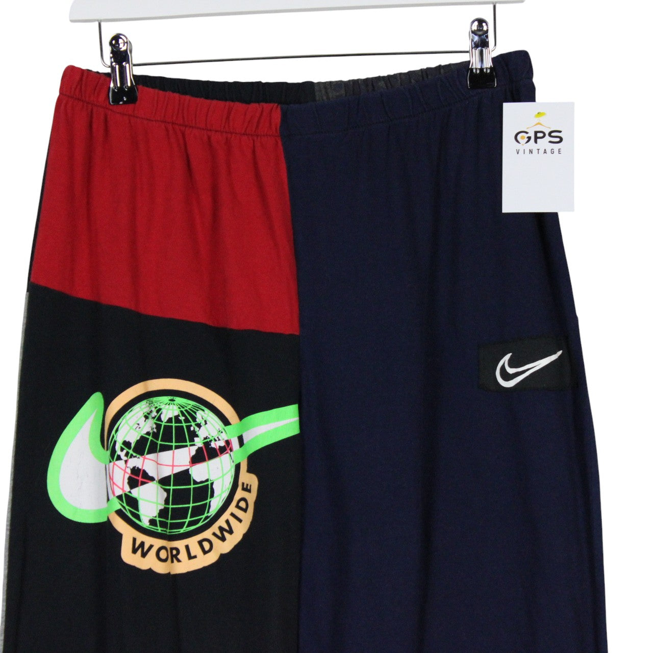 NIKE Reworked Joggers | M/L