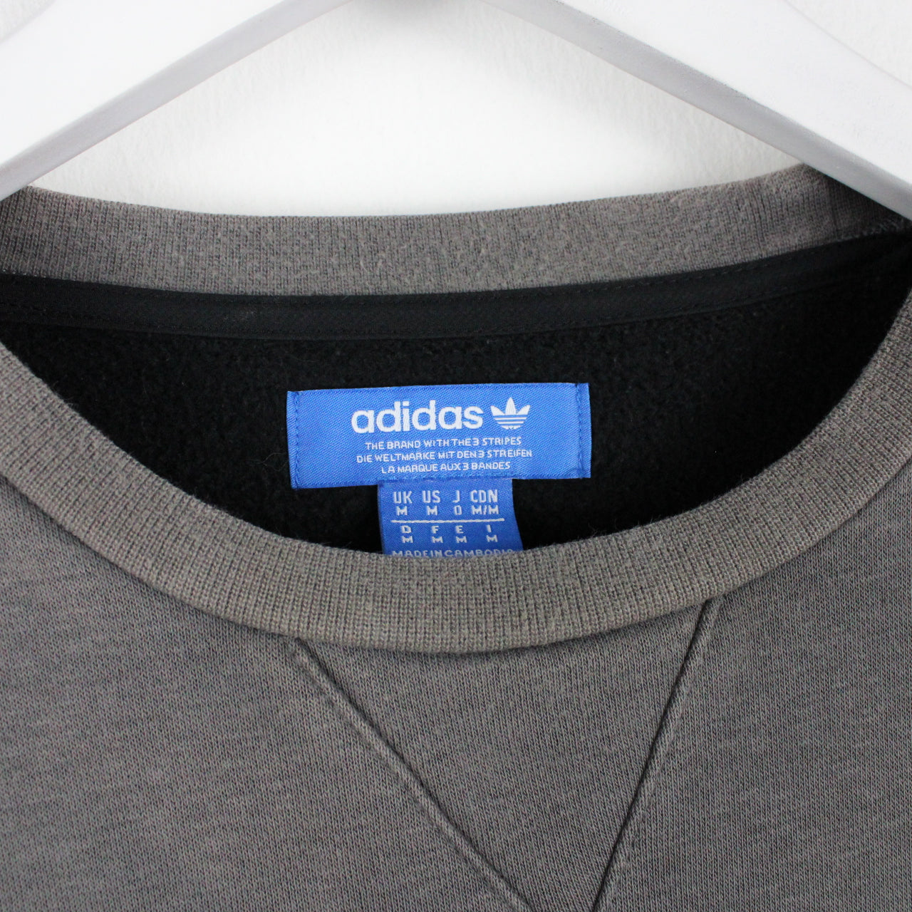 ADIDAS Sweatshirt Grey | Medium