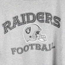 Load image into Gallery viewer, Vintage NFL Oakland RAIDERS T-Shirt Grey | Small
