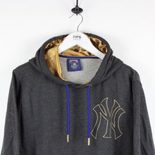Load image into Gallery viewer, MLB MAJESTIC New York YANKEES Hoodie Grey | Small
