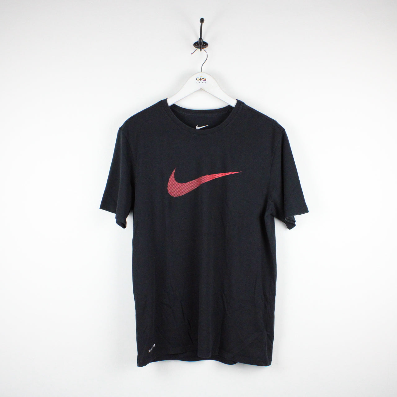 NIKE T-Shirt Black | Medium