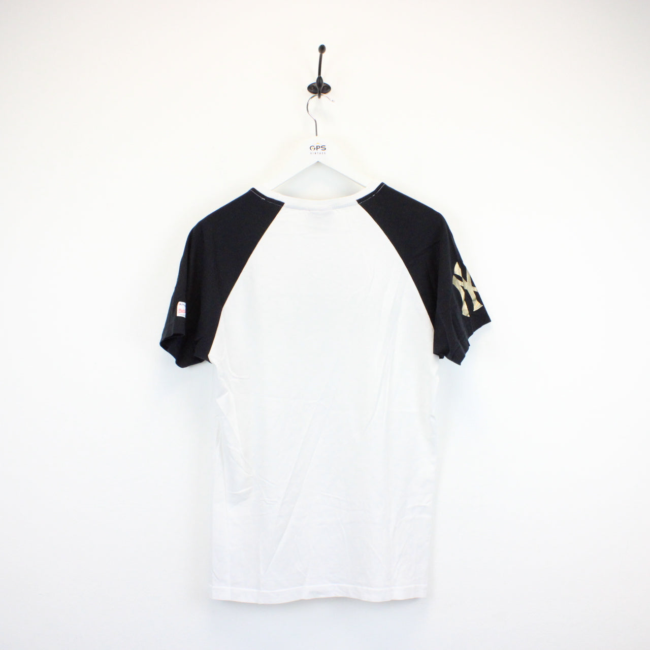 Womens MAJESTIC New York YANKEES T-Shirt White | Medium