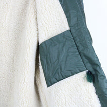 Load image into Gallery viewer, LEVIS Jacket Green | Large
