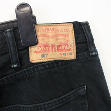 Load image into Gallery viewer, LEVIS 501 Jeans Black | W44 L34
