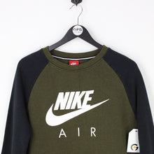 Load image into Gallery viewer, Mens NIKE AIR Sweatshirt Green | Medium

