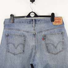 Load image into Gallery viewer, LEVIS 569 Jeans Mid Blue | W38 L28
