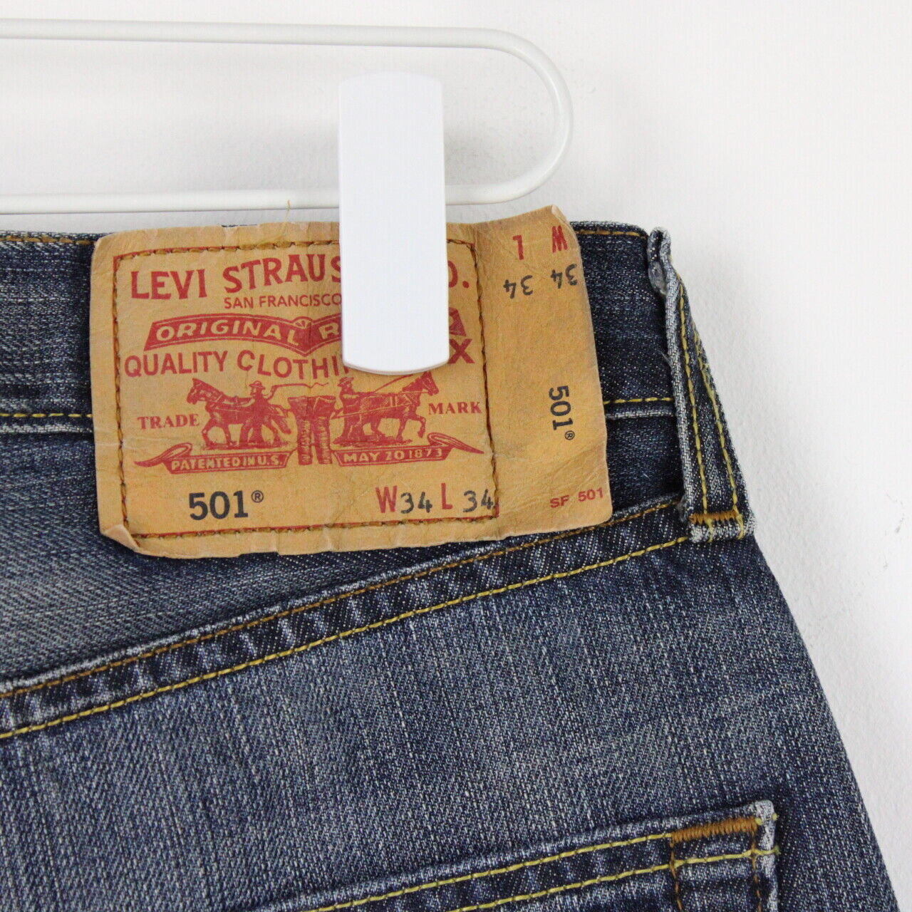 Mens LEVIS 501 Jeans Dark Blue | W34 L30