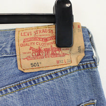 Load image into Gallery viewer, LEVIS 501 Jeans Light Blue | W32 L32
