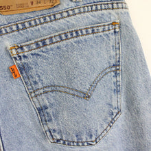 Load image into Gallery viewer, LEVIS 550 Jeans Light Blue | W34 L32

