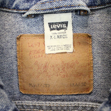 Load image into Gallery viewer, LEVIS 80s Denim Jacket Blue | XL
