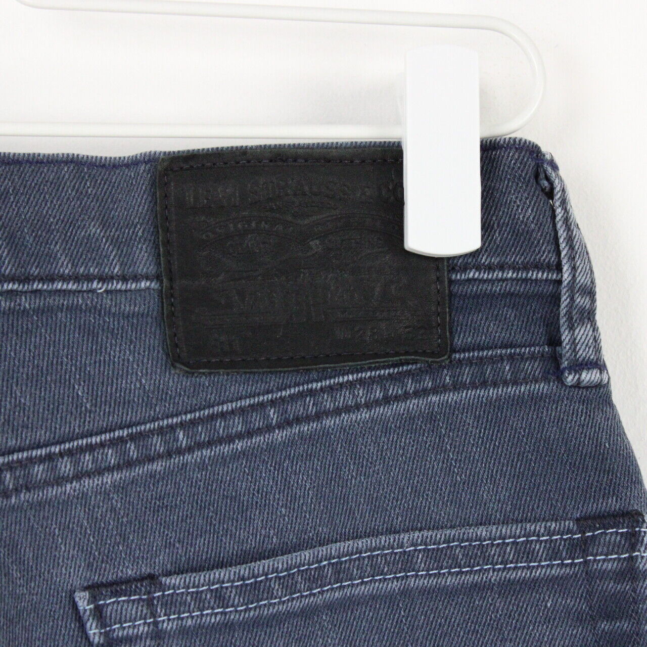 Mens LEVIS 511 Jeans Dark Blue | W28 L32