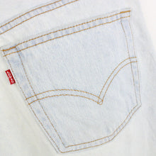 Load image into Gallery viewer, Mens 90s LEVIS 501 Jeans Light Blue | W35 L28
