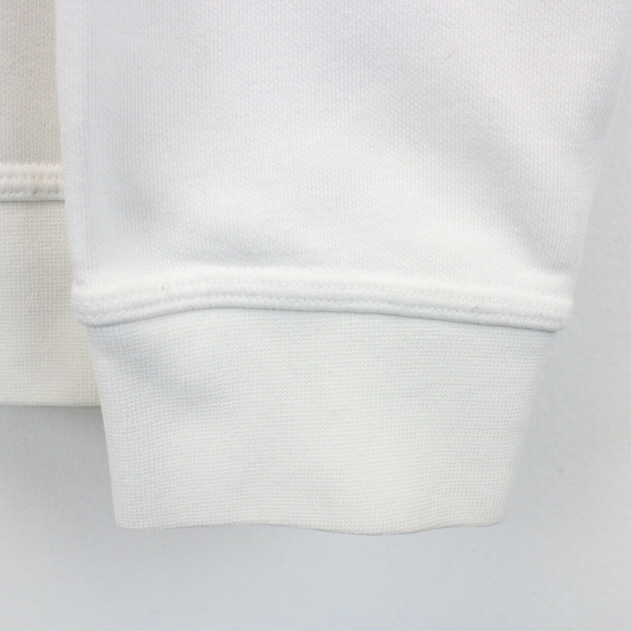 NIKE 00s Sweatshirt White | Medium