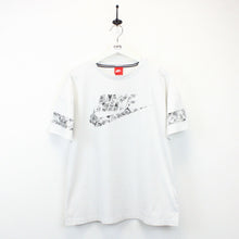 Load image into Gallery viewer, Womens NIKE T-Shirt White | Small
