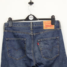 Load image into Gallery viewer, LEVIS 501 Jeans Mid Blue | W33 L32

