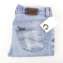 Load image into Gallery viewer, Mens LEE Brooklyn Jeans Light Blue | W32 L30
