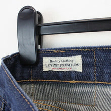 Load image into Gallery viewer, LEVIS 501 Big E Jeans Dark Blue | W34 L32
