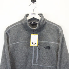 Load image into Gallery viewer, THE NORTH FACE 1/4 Zip Fleece Grey | Large
