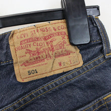 Load image into Gallery viewer, Womens LEVIS 501 Shorts Dark Blue | W26
