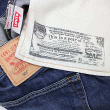 Load image into Gallery viewer, LEVIS 501 Jeans Dark Blue | W33 L34
