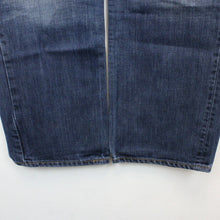 Load image into Gallery viewer, LEVIS 501 Jeans Mid Blue | W34 L32
