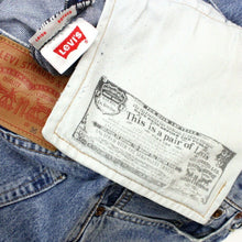 Load image into Gallery viewer, LEVIS 501 Jeans Light Blue | W36 L34
