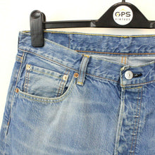 Load image into Gallery viewer, LEVIS 501 Jeans Light Blue | W34 L32
