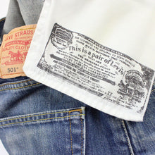 Load image into Gallery viewer, LEVIS 501 Jeans Mid Blue | W34 L34
