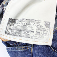 Load image into Gallery viewer, LEVIS 501 Jeans Dark Blue | W32 L30
