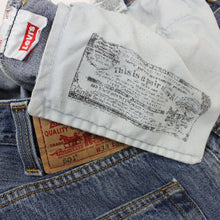 Load image into Gallery viewer, LEVIS 501 Jeans Blue | W38 L30

