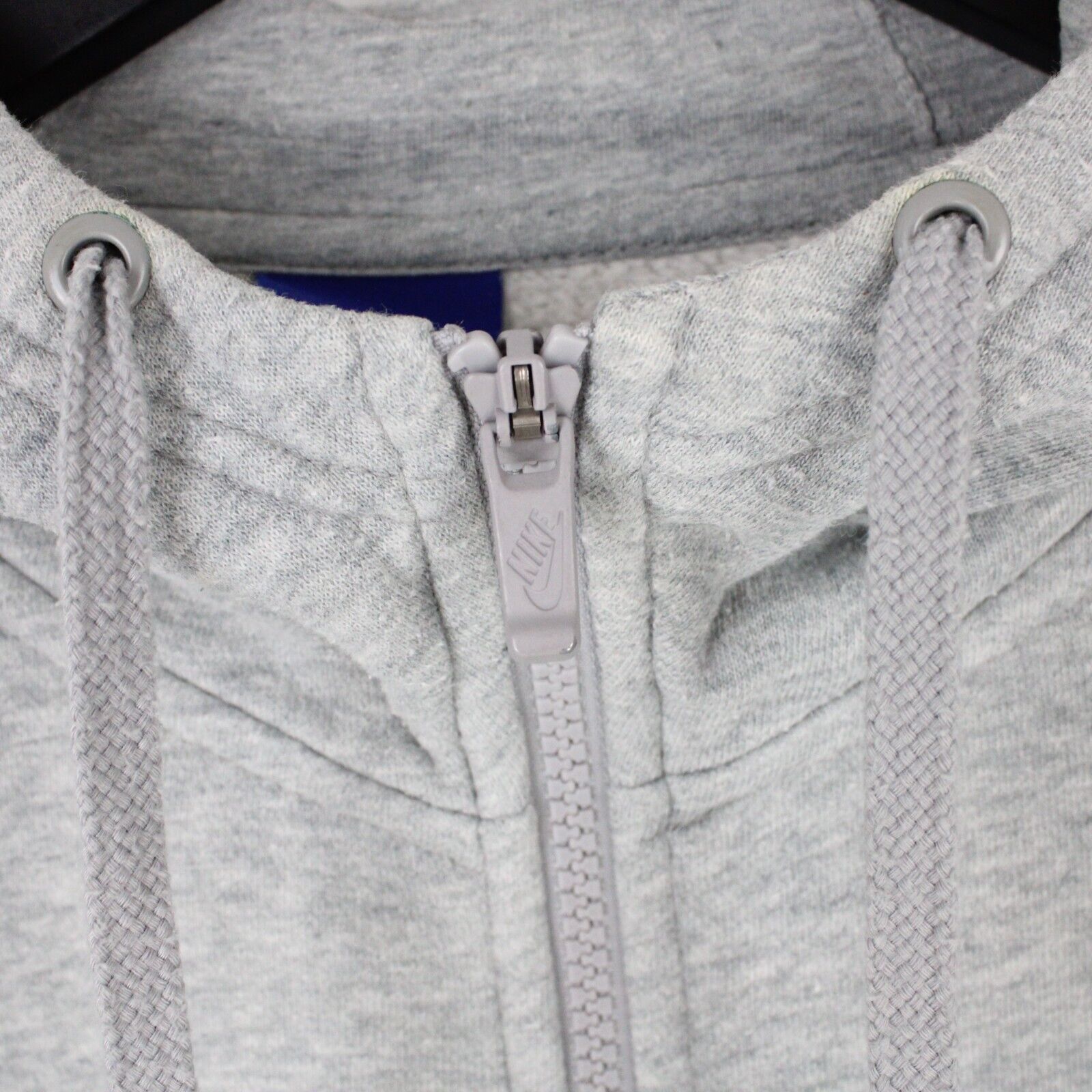 Mens NIKE 00s Hoodie Grey | Large
