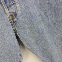 Load image into Gallery viewer, Mens LEVIS 501 Jeans Light Blue | W33 L28

