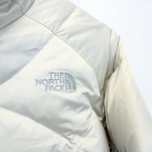 Load image into Gallery viewer, Womens THE NORTH FACE 550 Quilted Jacket Cream | Medium
