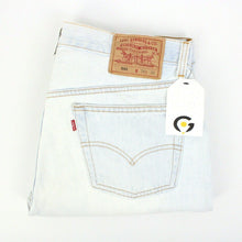 Load image into Gallery viewer, Mens 90s LEVIS 501 Jeans Light Blue | W35 L28
