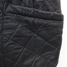 Load image into Gallery viewer, BARBOUR Duracotton Polarquilt Jacket Black | Medium

