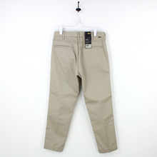Load image into Gallery viewer, Mens LEVIS Sta-Prest Chinos Beige | W32 L32

