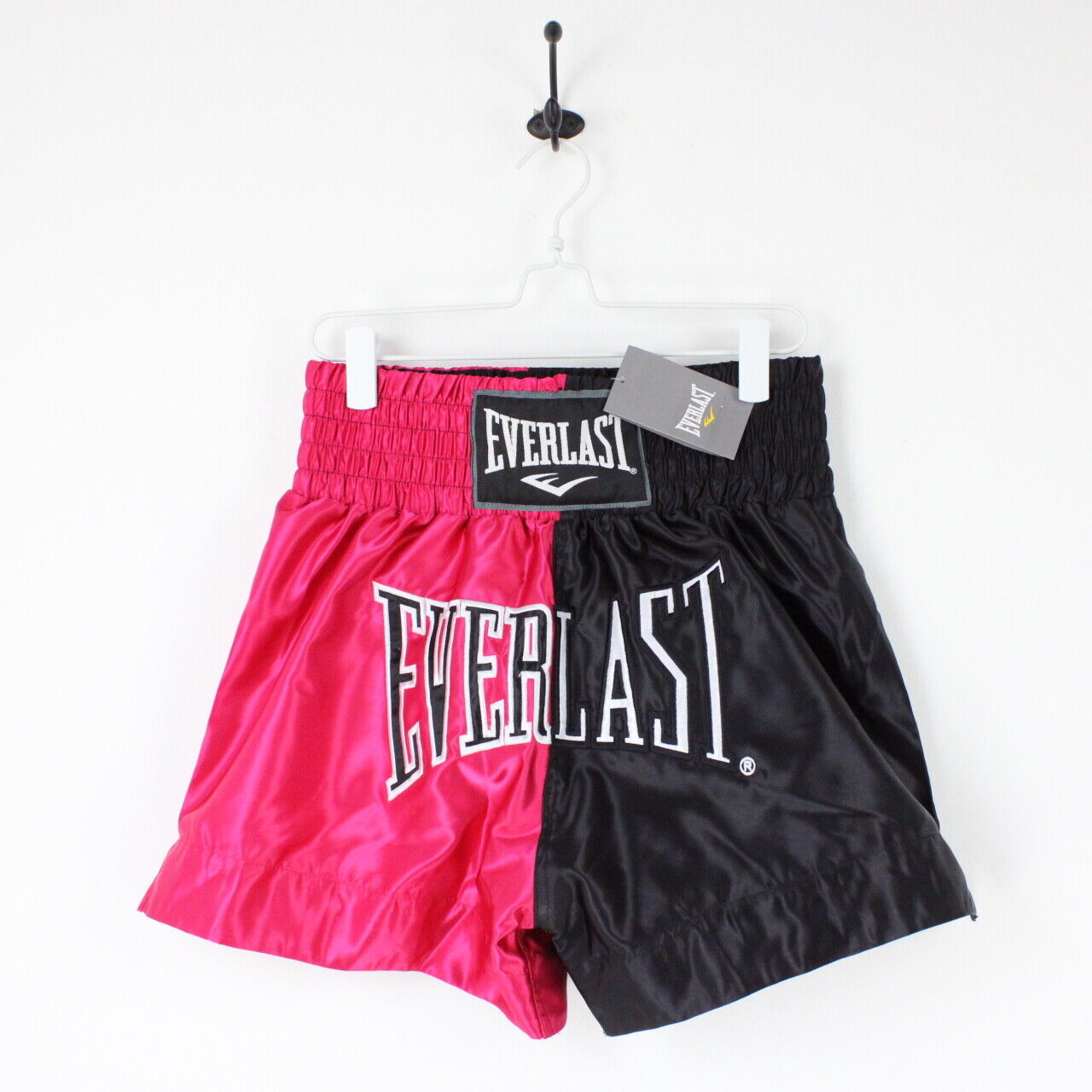 EVERLAST Boxing Shorts Red Black | Medium