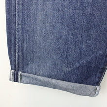 Load image into Gallery viewer, LEVIS 501 Shorts Mid Blue | W32
