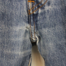 Load image into Gallery viewer, LEVIS 501 Jeans Blue | W33 L32
