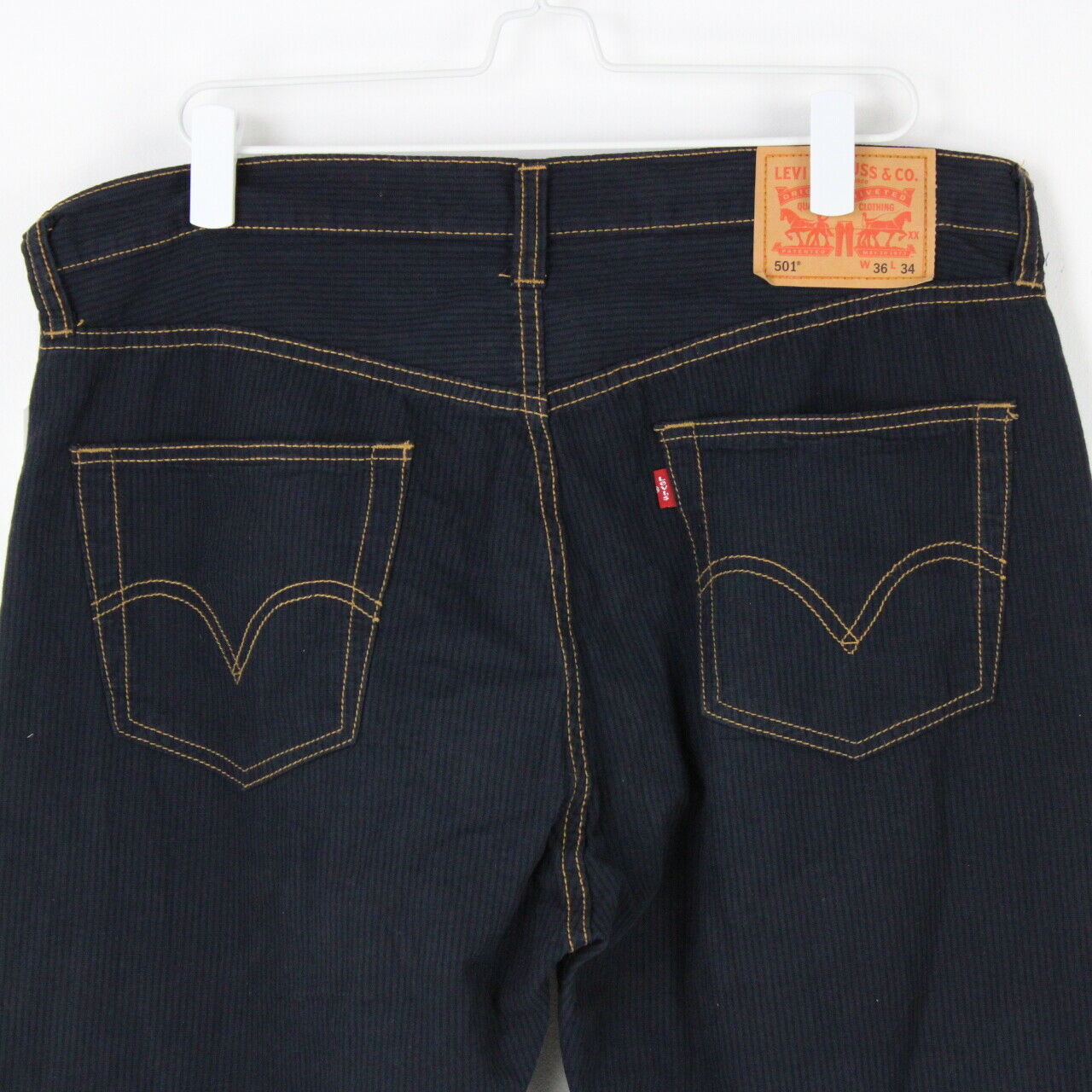 Levis deals 501 chinos