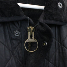 Load image into Gallery viewer, BARBOUR Duracotton Polarquilt Jacket Black | Medium
