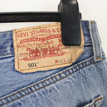 Load image into Gallery viewer, LEVIS 501 Jeans Light Blue | W33 L30
