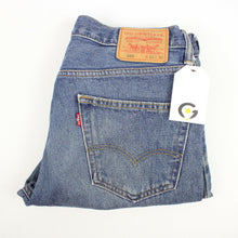 Load image into Gallery viewer, LEVIS 550 Jeans Mid Blue | W32 L30
