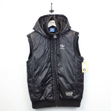 Load image into Gallery viewer, ADIDAS ORIGINALS Chile 62 Gilet Black | Small
