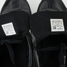 Load image into Gallery viewer, Mens ADIDAS 00s Samba Trainers Black | UK 13
