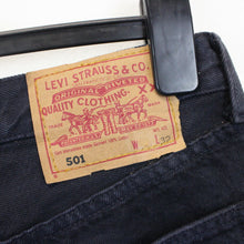 Load image into Gallery viewer, LEVIS 501 Jeans Black | W31 L32
